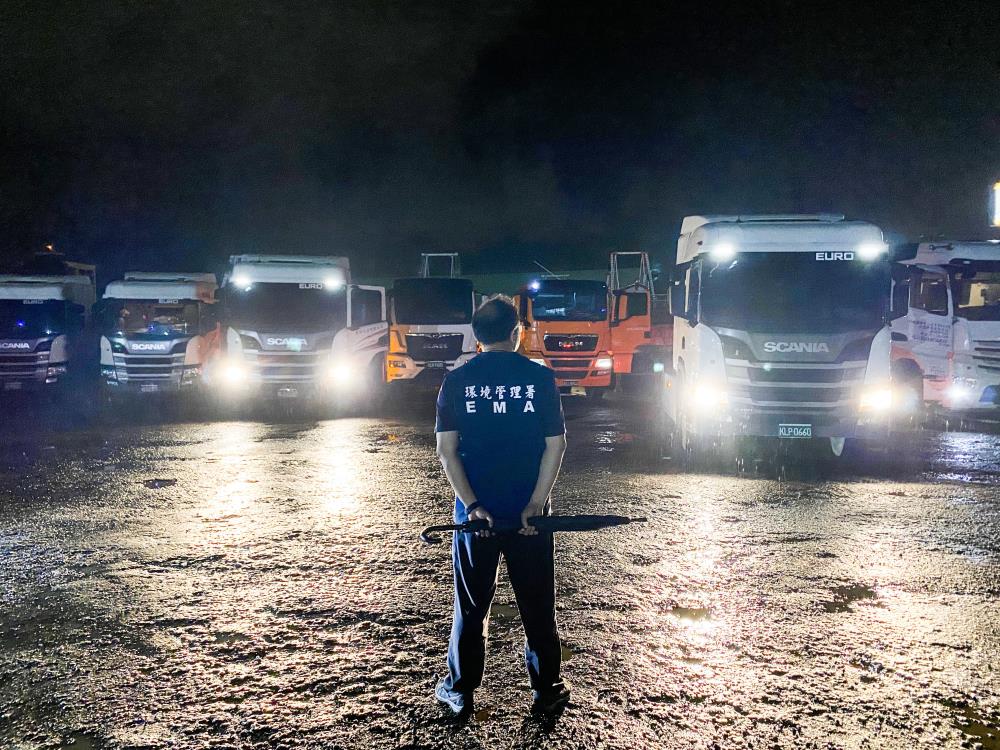 1765075162389082.jpg 0708夜間執行清除車輛查扣共15輛.JPG