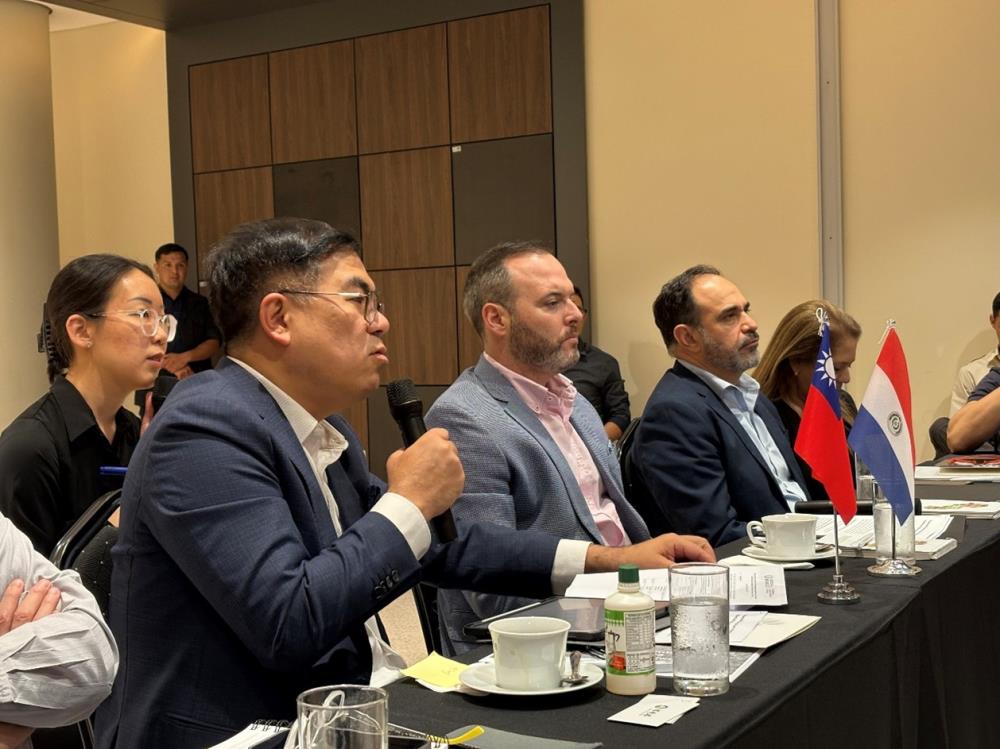 1767343419952027.jpg 1120.臺巴兩國環境部召開「臺巴環境治理行動方案」工作會議.jpg