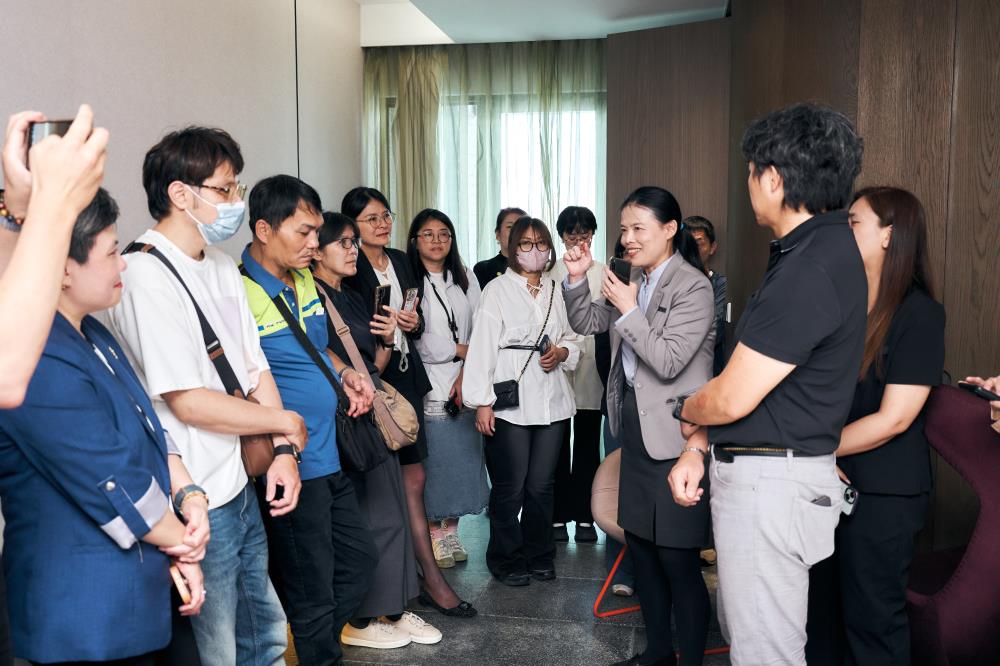 0603.-北投老爺酒店向與會單位分享客房環保措施作法.jpg